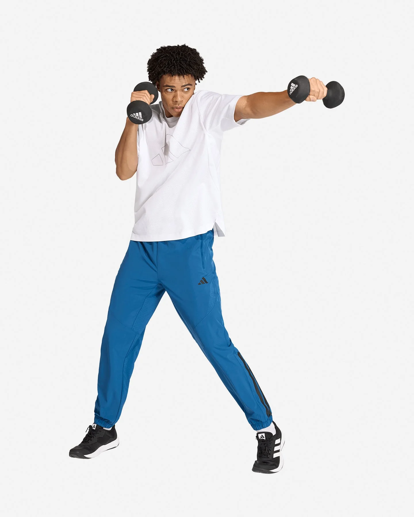 Adidas Tech Essentials - vista 4