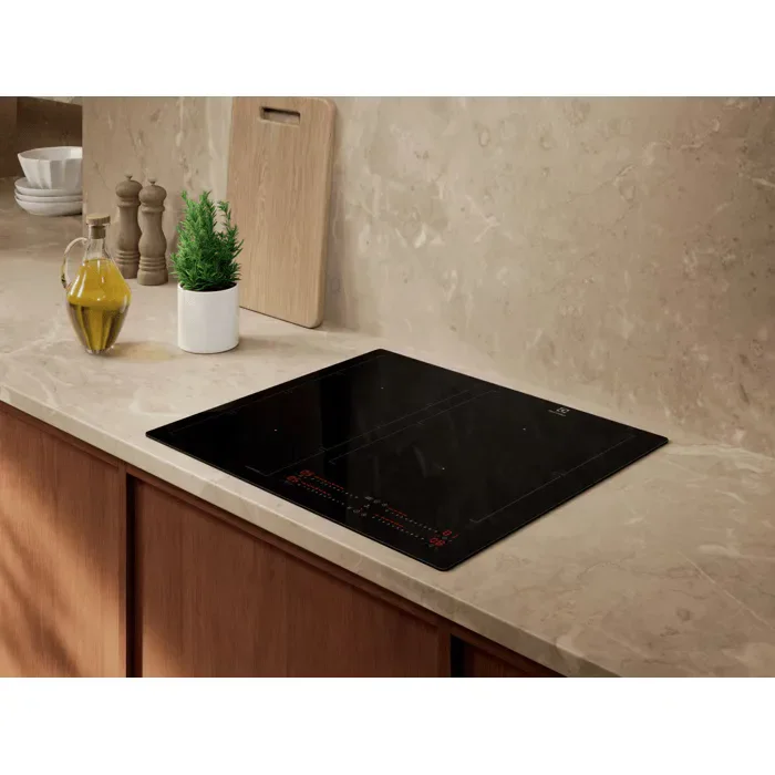 Electrolux Piano cottura ad induzione Serie 700 SenseBoil® 60cm KIS62453I - vista 4