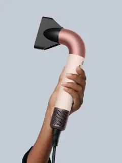 Dyson Supersonic r™ per capelli mossi e ricci