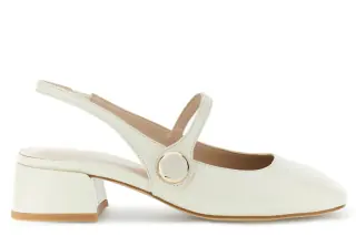 Slingback in pelle vernice con accessorio bottone