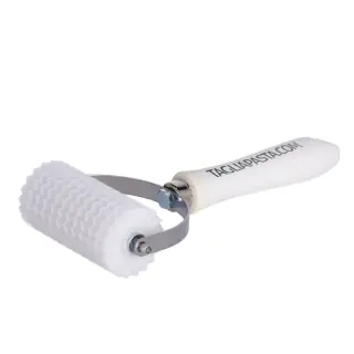 Taglia pasta con 12 lame dentate