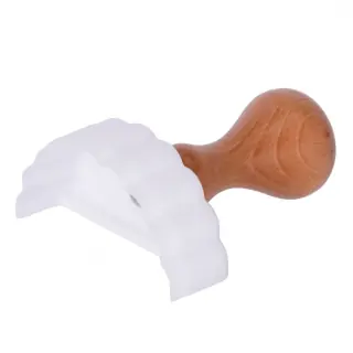 Stampo taglia ravioli a forma di croissant