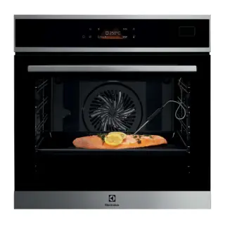 Electrolux Forno A Vapore Serie 800 MealAssist con SteamBoost
