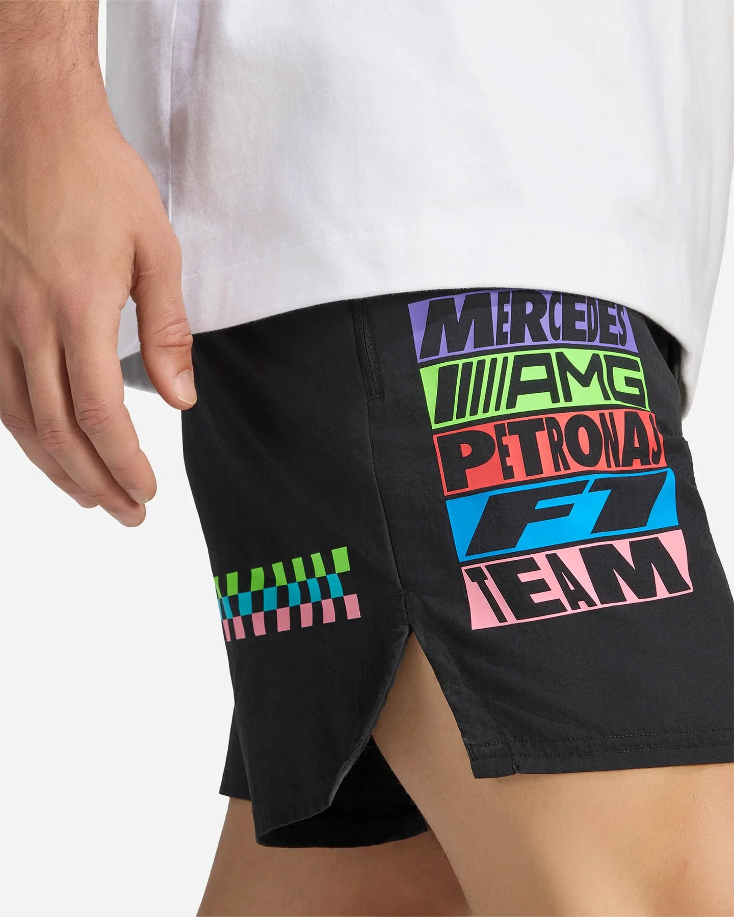 Adidas Mercedes - Amg Petronas Formula 1 Team Lights On - Pantaloncini - Uomo - vista 5
