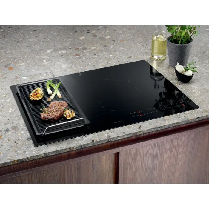 Electrolux Piano cottura ad induzione Serie 700 SenseBoil® 80cm EIS82449C - vista 4