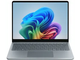 Microsoft Surface Laptop 13 con processore Qualcomm Snapdragon X Plus