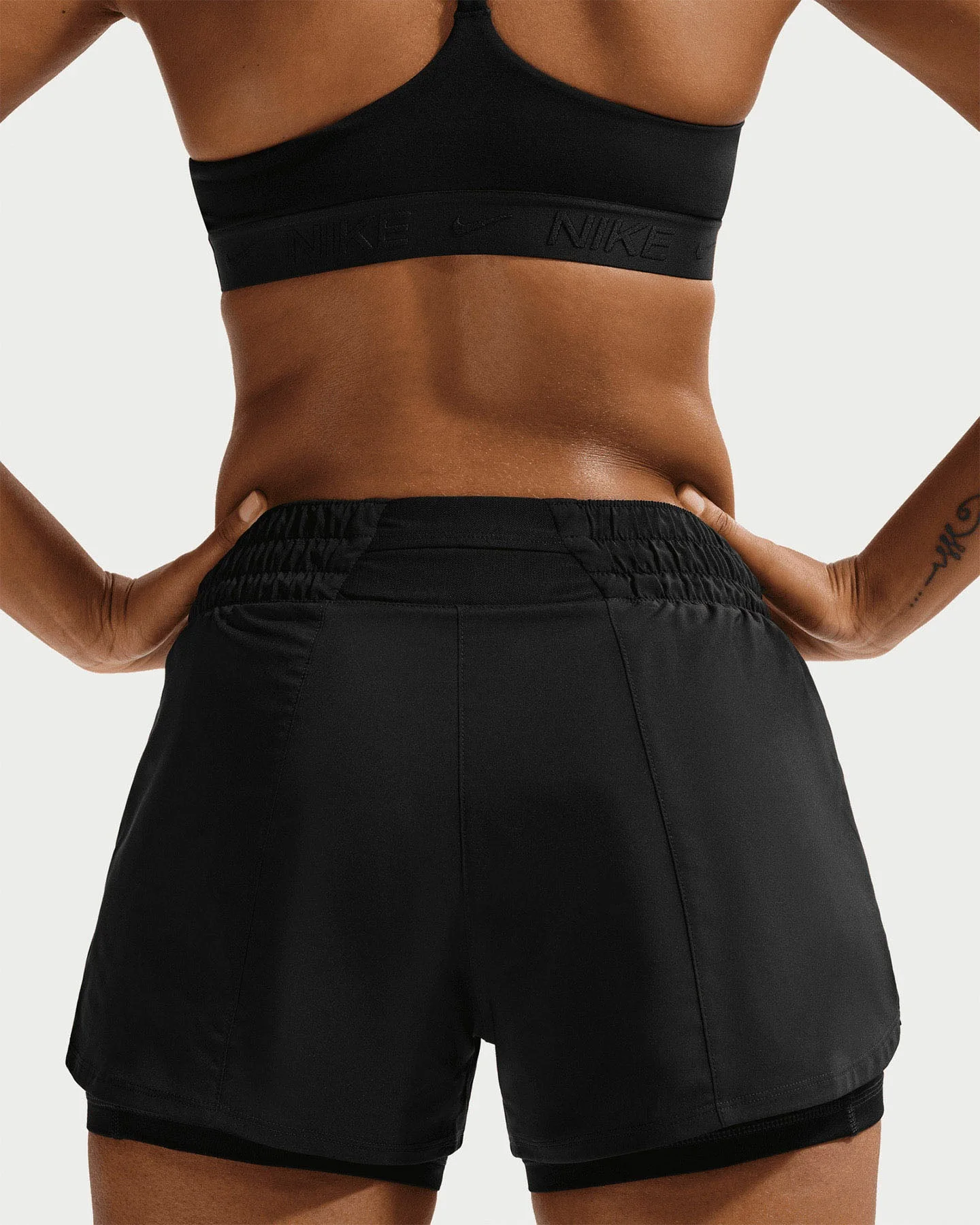 Nike One 2in1 3in W - vista 5