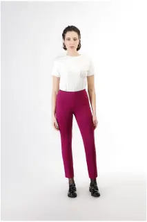 Pantaloni a sigaretta con vita elastica magenta