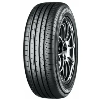 Yokohama Bluearth XT AE61 - 235/55 R17
