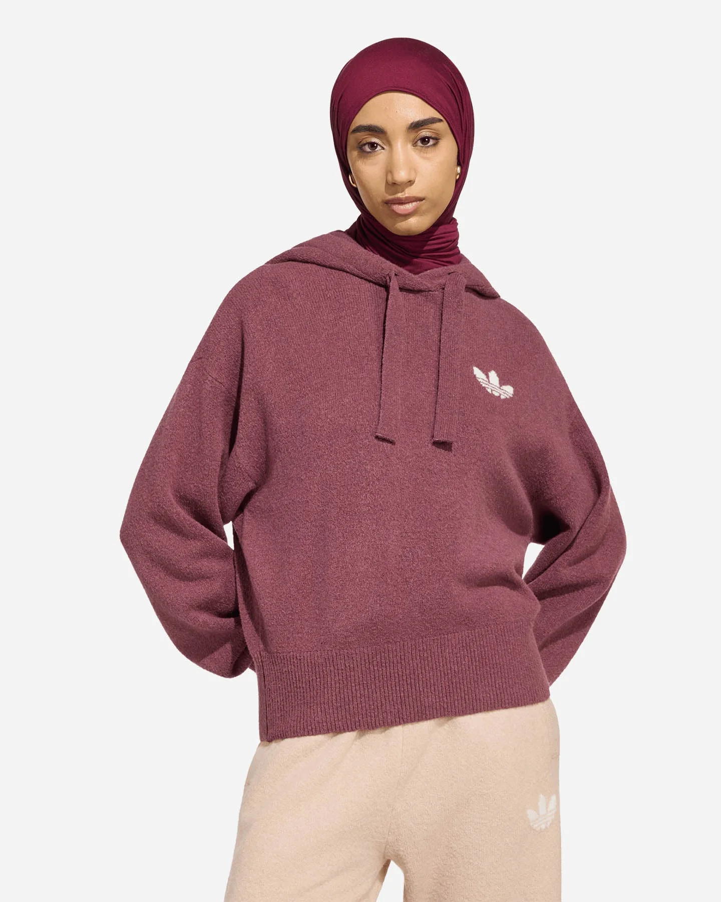 Adidas Essential W - vista 7