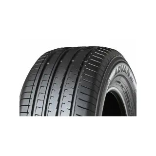 YOKOHAMA ADVAN V61A 255/55 R18 105V Estate