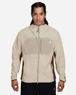 Nike Acg Five Towers