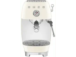 Smeg ECF03CREU
