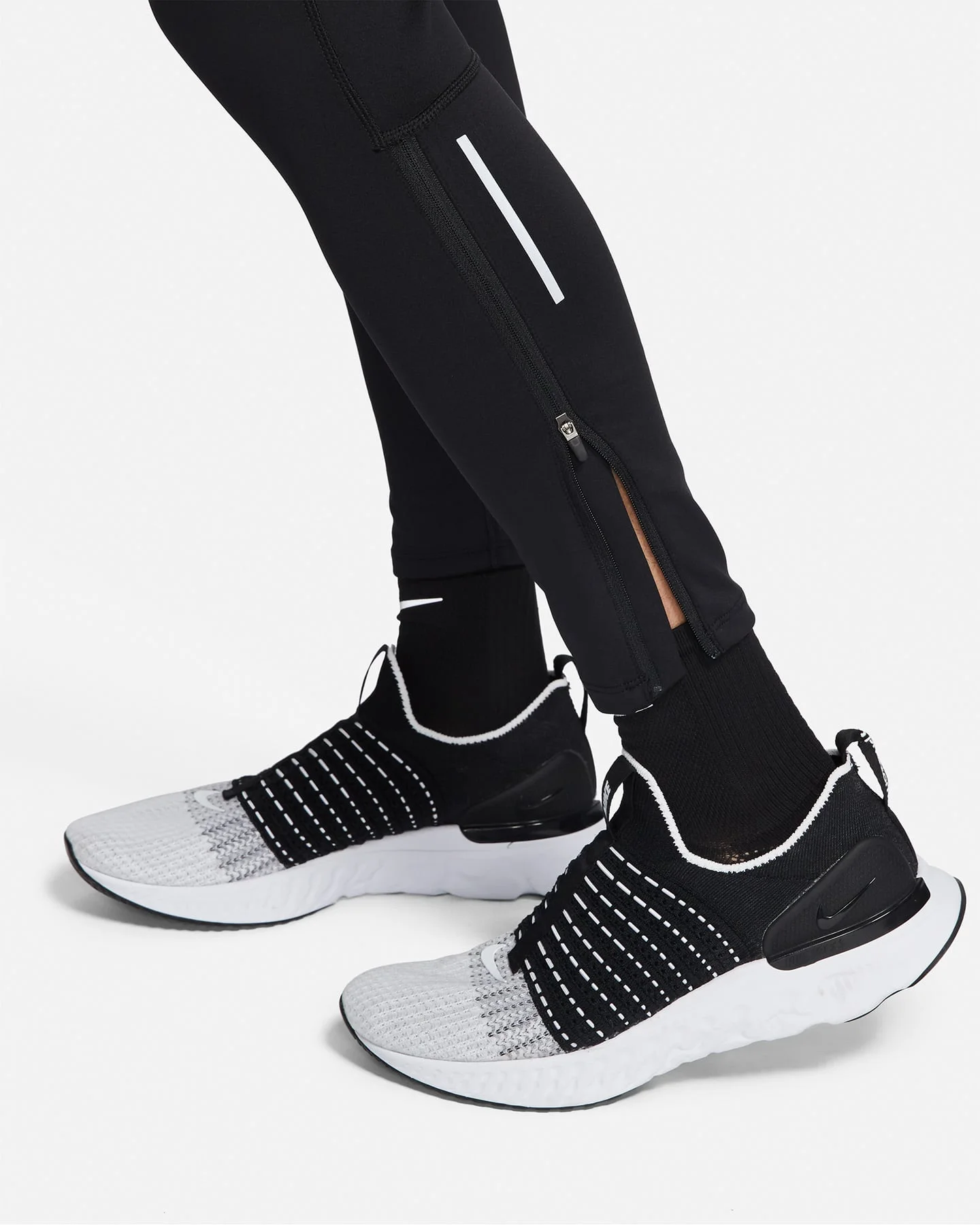 Nike Drifit Challenger - vista 3