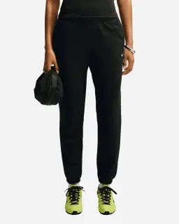 Nike Studio W