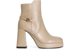 Tronchetto da donna con accessorio personalizzato