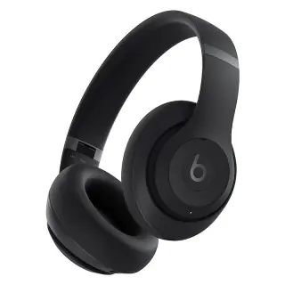 Apple Beats Studio Pro