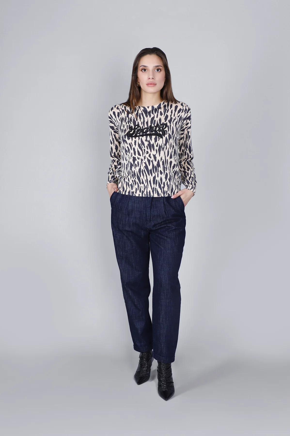 Maglia girocollo stampata con strass