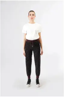 Pantaloni in Maglia con Logo Jacquard Multinero