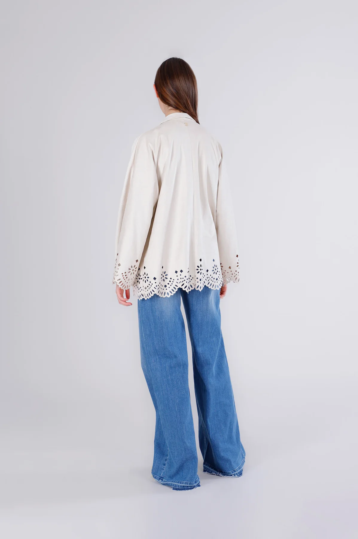 Kimono con orlo laserato - vista 2