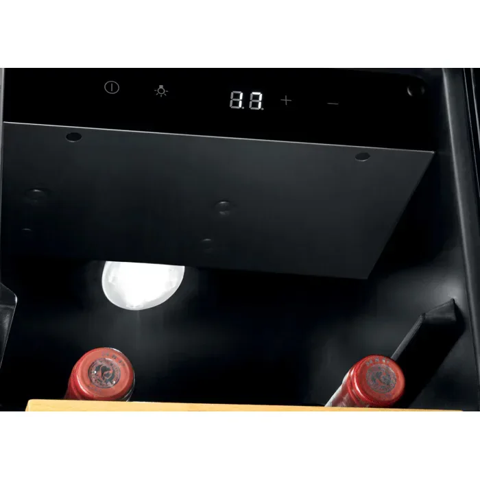 Electrolux Cantinetta vino ad incasso EWS4020B5B - vista 6